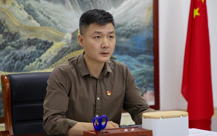 广西艺术学校党委理论中心组开展  2024年第三专题学习
