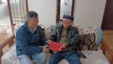 广西艺术学校开展2025年春节前走访慰问退休教师活动