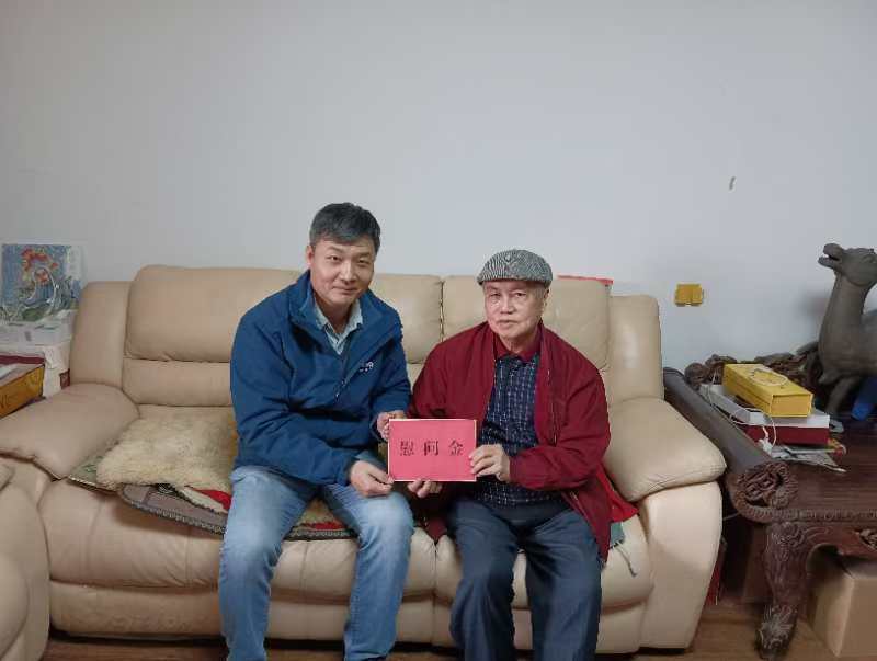 张忠安