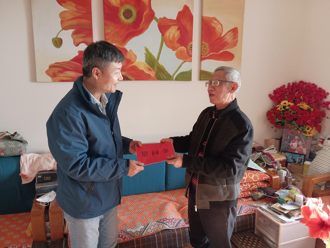 龙长生