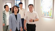 自治区文化和旅游厅党组副书记林霖一行到我校调研