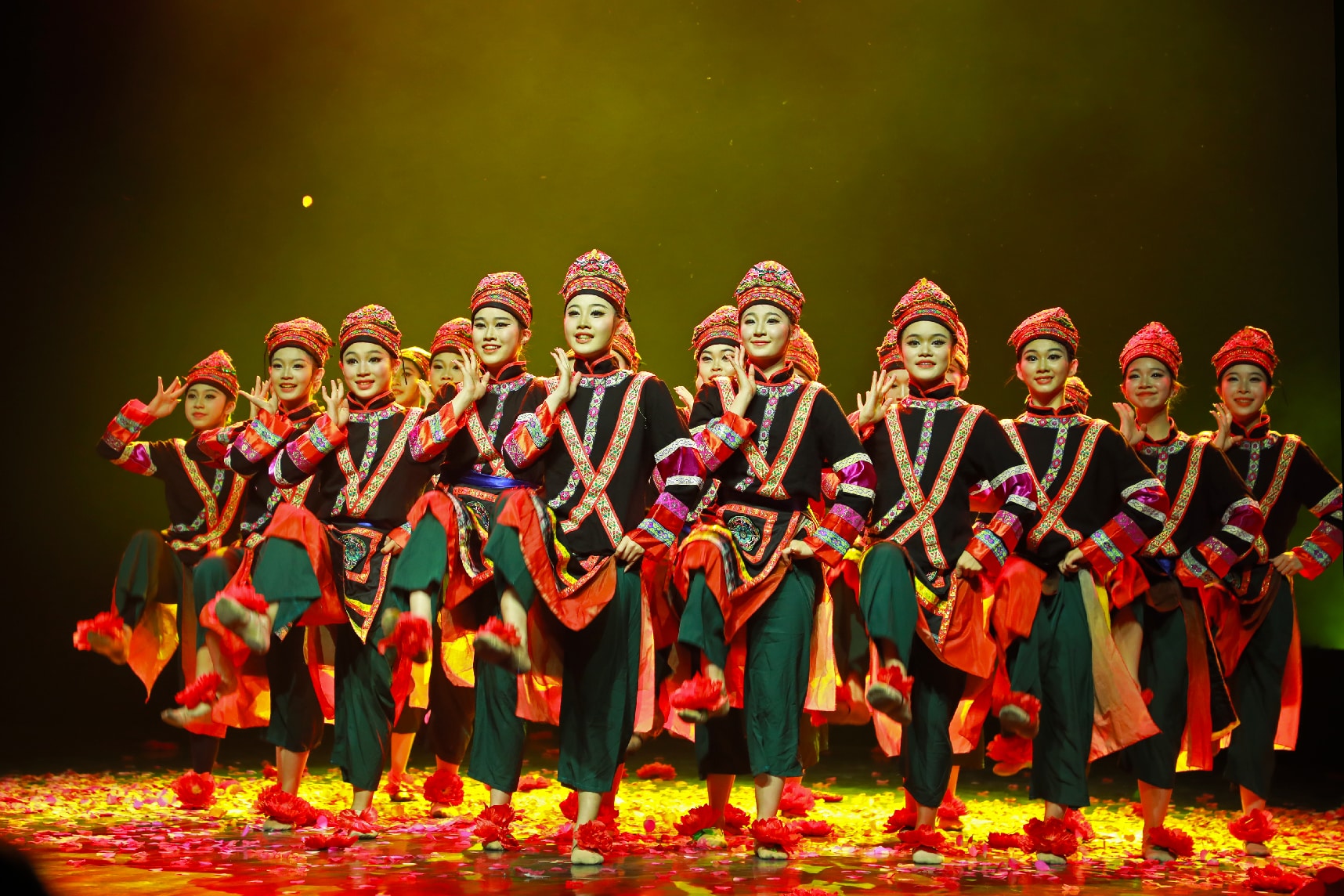 群舞《幸福的脚步》