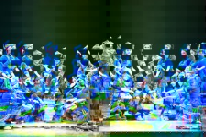 青春舞韵绽芳华 逐梦征程启新章