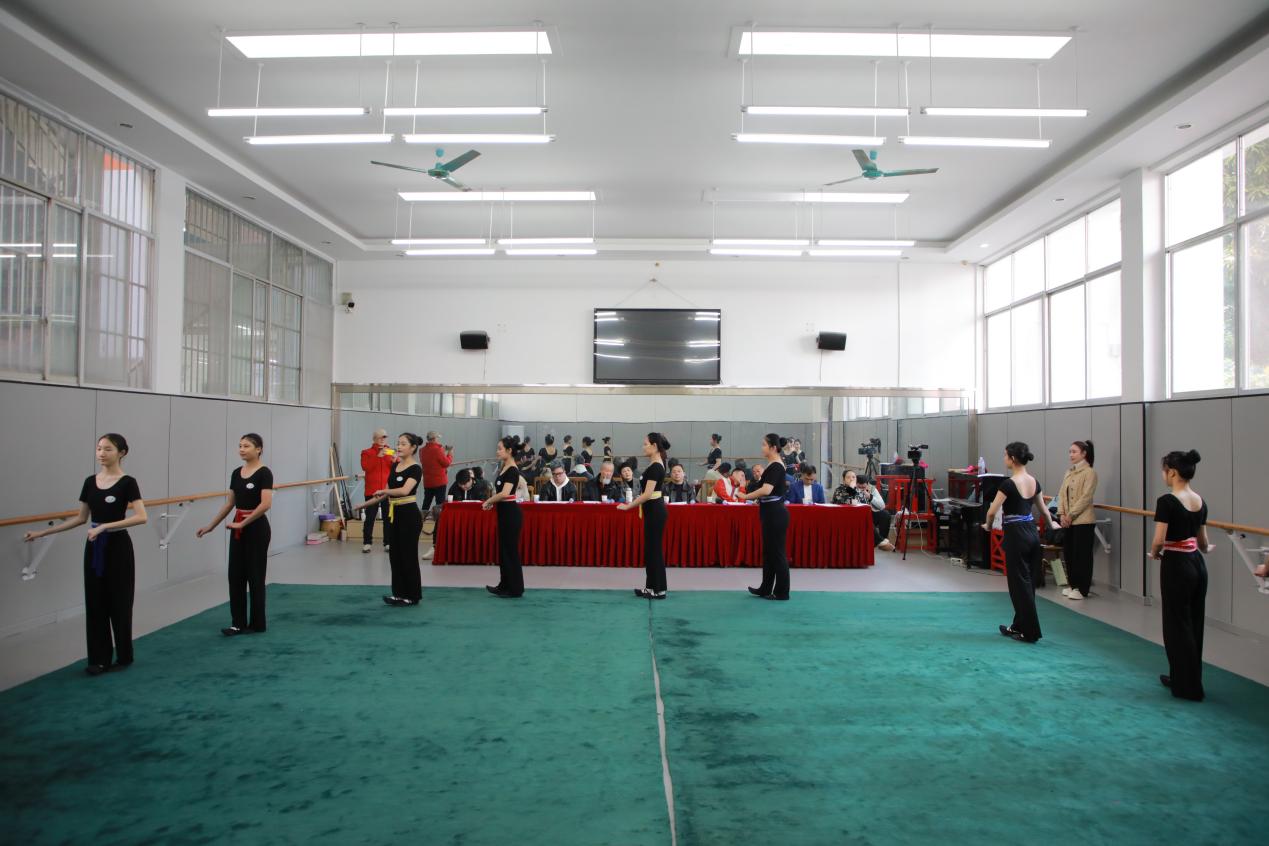 0d4bf5452caaf95a1650694acf83c024